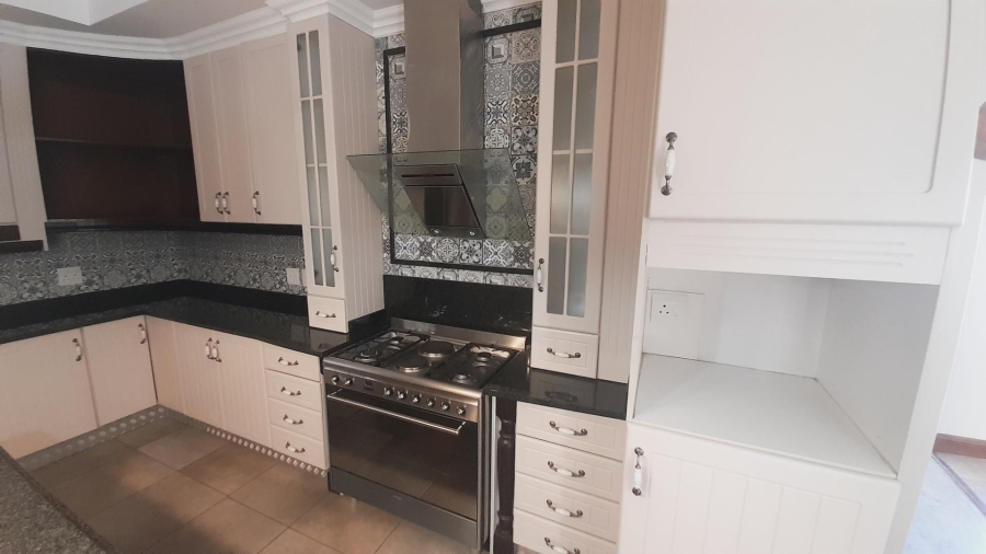 4 Bedroom Property for Sale in Estate D Afrique North West